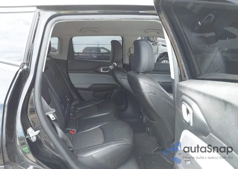 2022 Jeep Compass Latitude Fwd z USA, uszkodzony, nr VIN 3C4NJCBB0NT229808